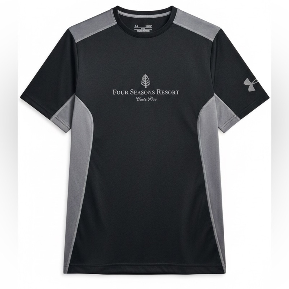 Four Seasons Costa Rica lightweight performance Under  Armour - size small